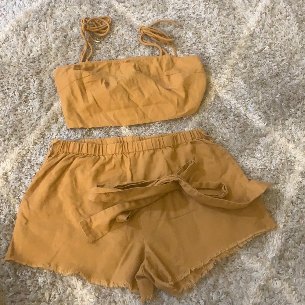 Etophe Studios matching set